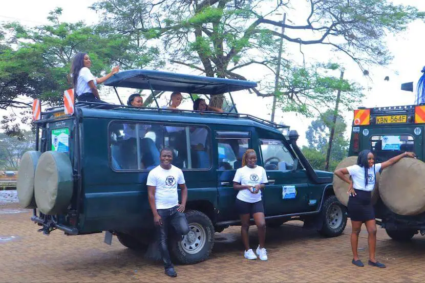 Nairobi National Park Safari - The Comprehensive Guide 1 Nairobi National Park Safari - AJKenyaSafaris.com