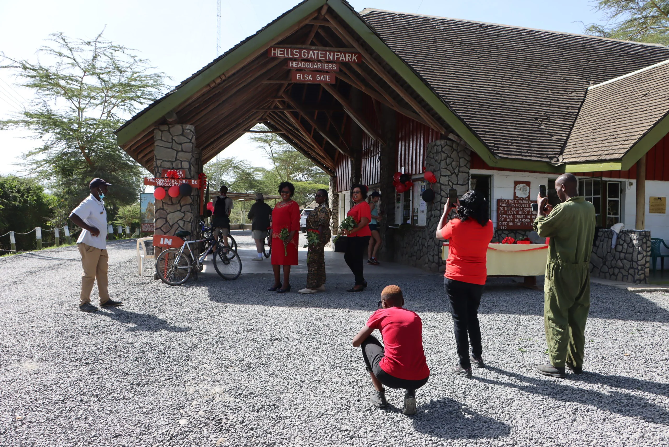Kenya Safari Package - Top Destinations & Things to Do 27 Taking photos at Hell’s Gate National Park
