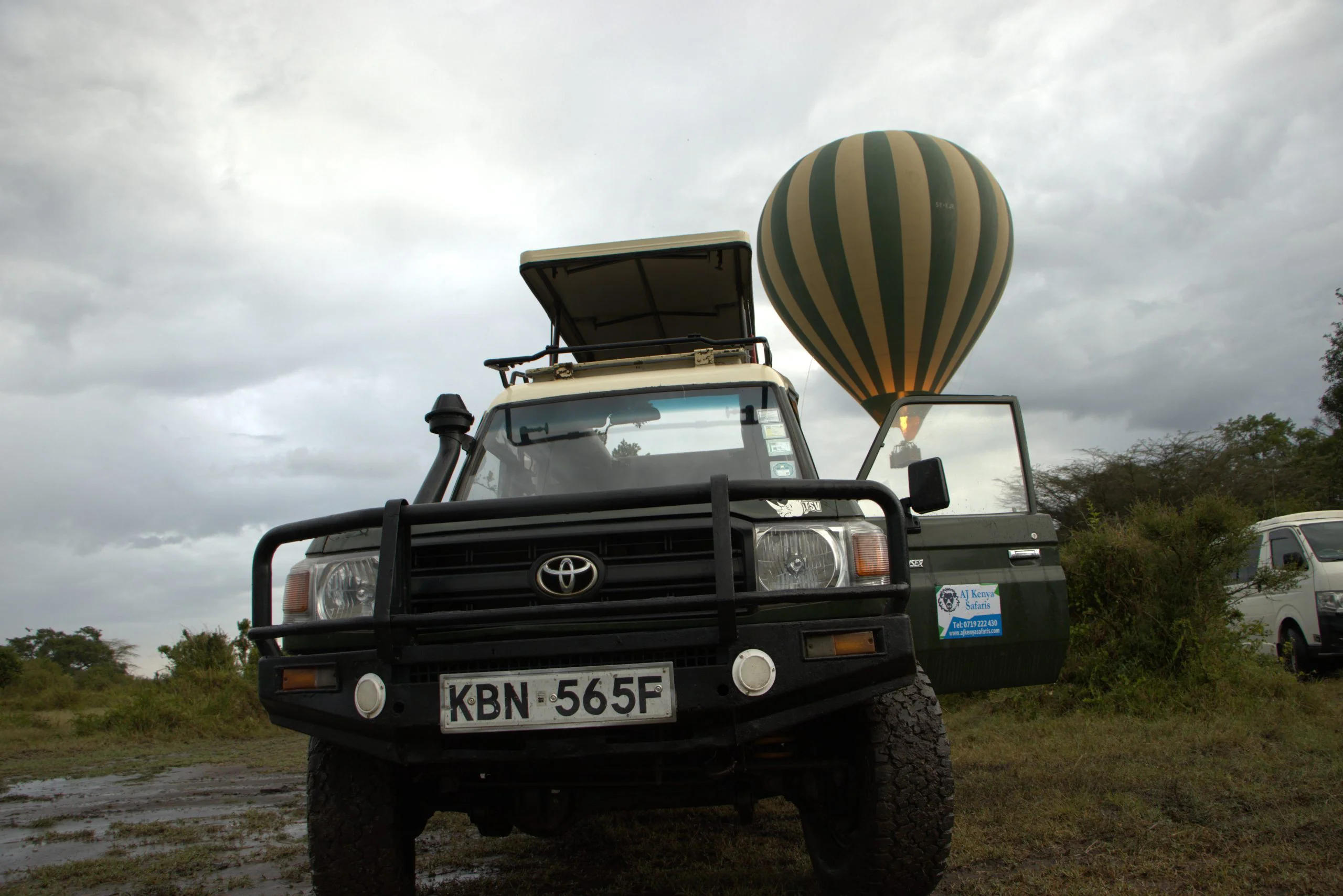 Top 10 Safari Hot Air Balloon Destinations for Indians 1 Safari Hot Air Balloon - AjKenyaSafaris.com