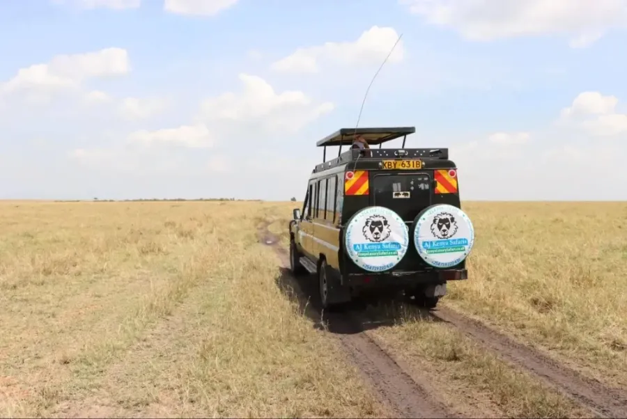 Weather and Climate in Masai Mara 1 Aj Lenya Safari Landcruiser