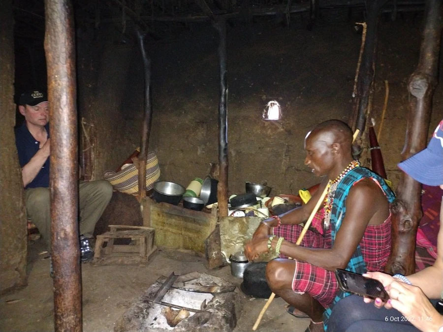 Offbeat Mara Camp Video Overview 4 Maasai village visits