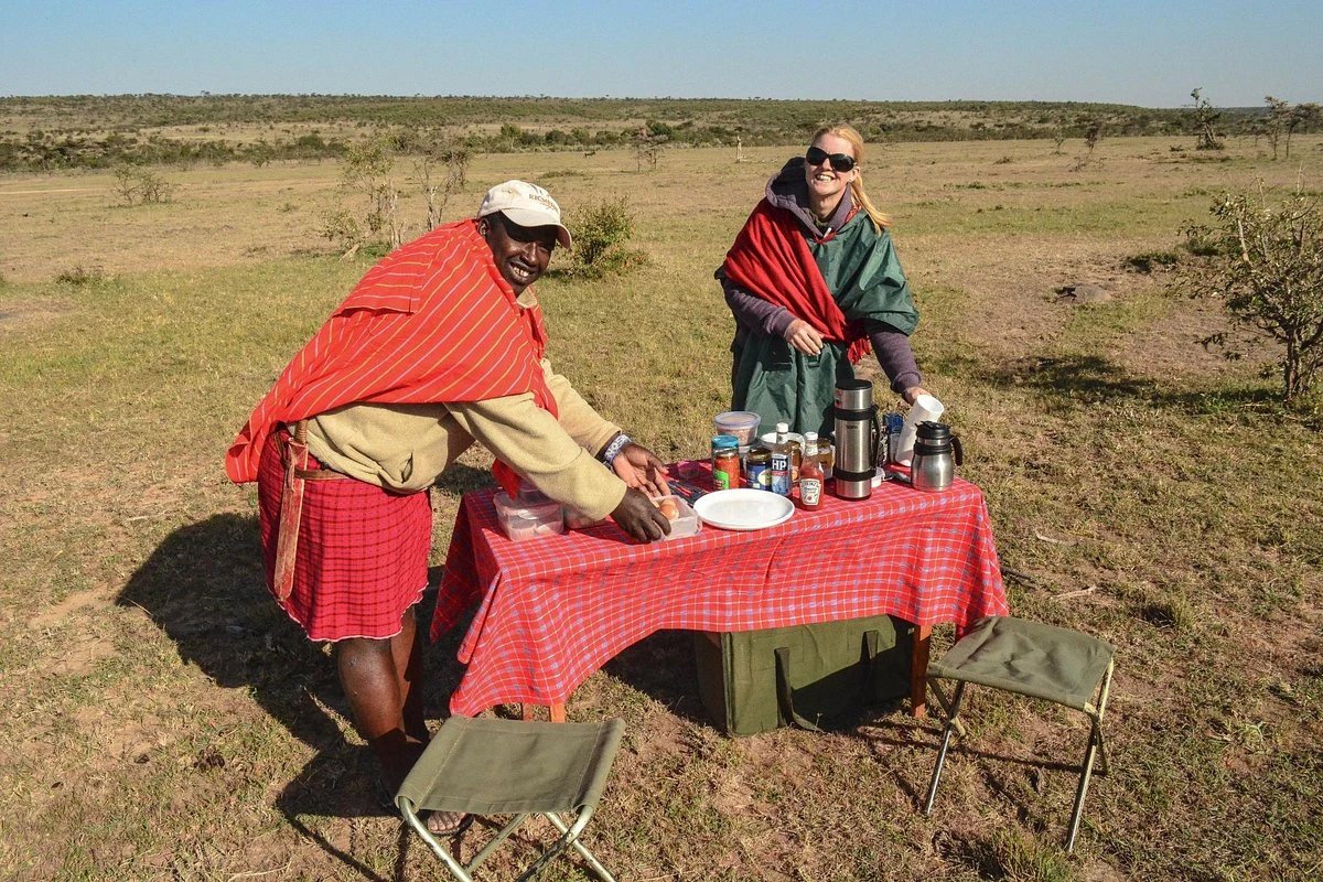 Kicheche Mara Camp Video Overview 5 maasai entertaining a guest